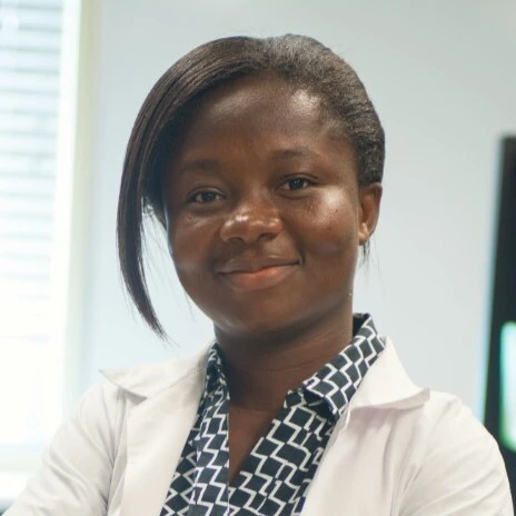 Justina Serwaah Owusu, Registered Dietitian Nutritionist and Research Scientist at Florida International University who reviewed the IIFYM macro calculator for accuracy